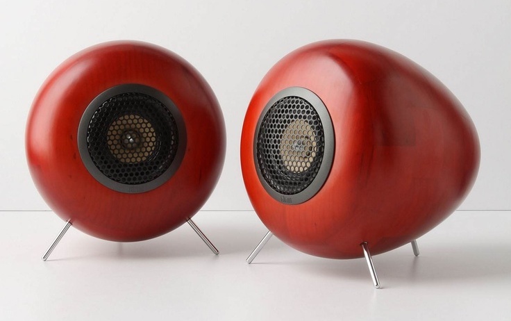 Lovely red speakers